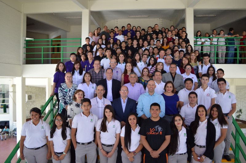 Concluyen más de 200 alumnos de los planteles de Chihuahua el modulo “El Mundo de los Materiales”